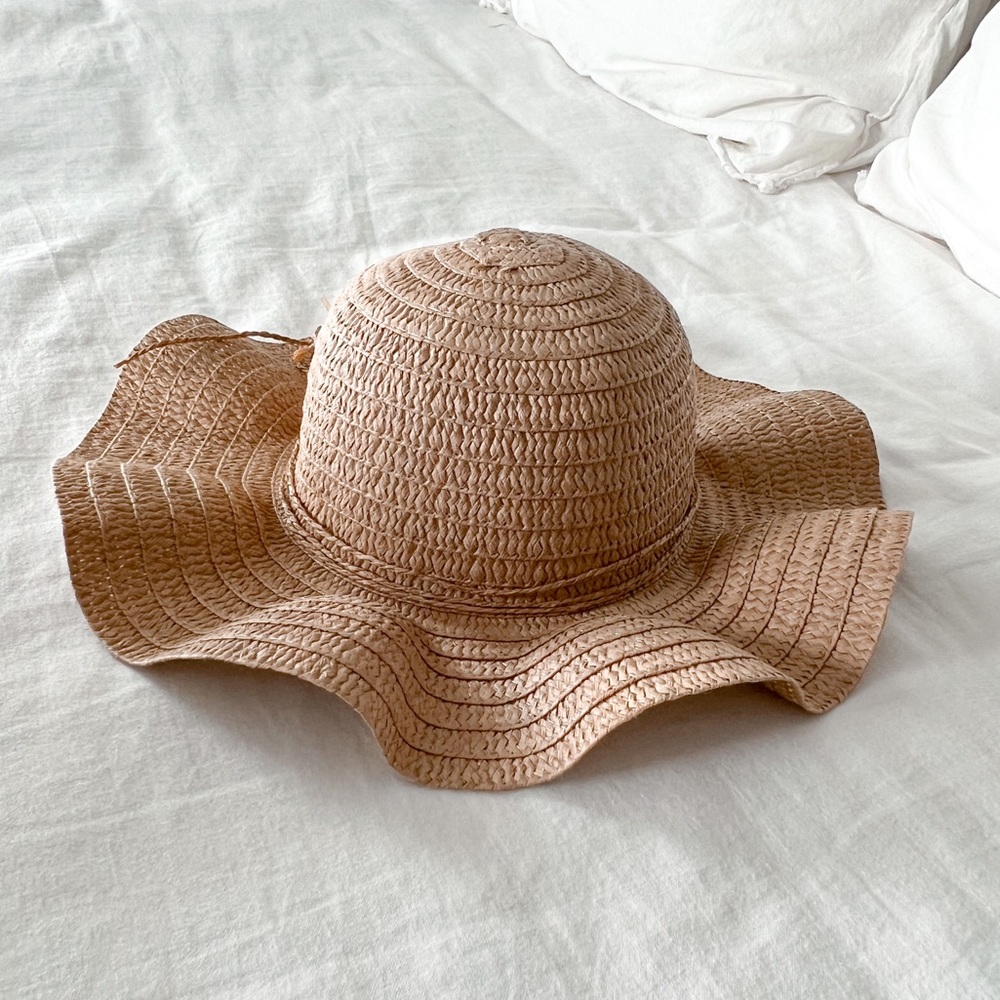 Toddler girl ruffle straw hat with elastic chin strap